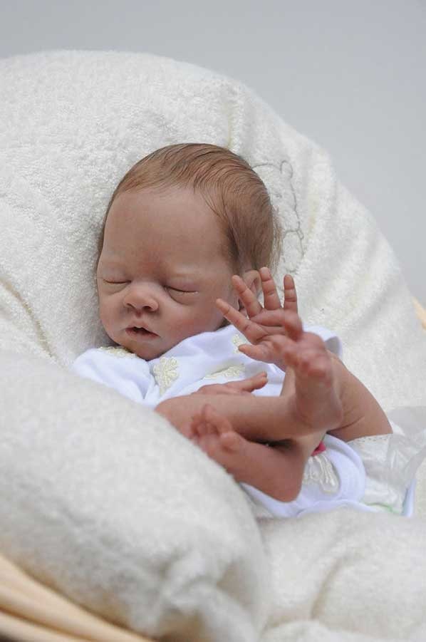 Ultra-Realistic ReBoRn BaBy ~ Daisy by Bonnie Brown **Examples Of My Work Included (16" 3/4 Limbs)